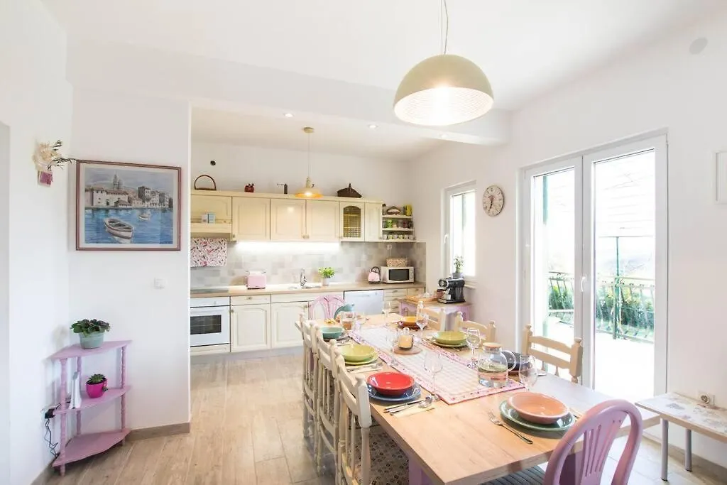 House Duje Villa Plano Holiday home