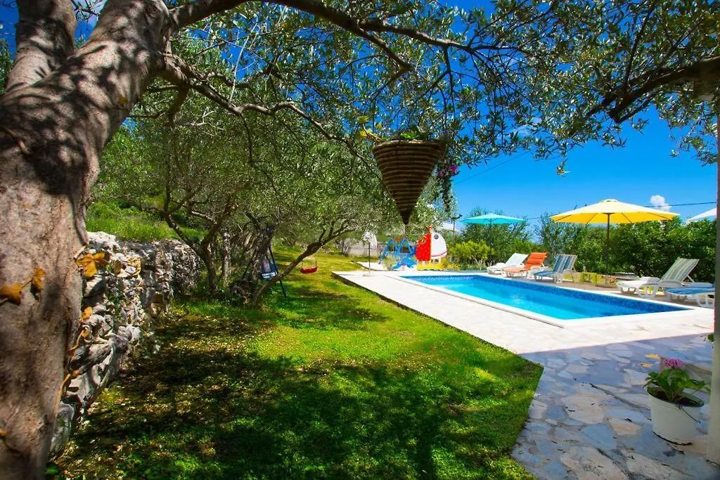 House Duje Villa Plano 0*,